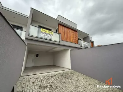 Casa com 3 Quartos à venda, 182m² no Boa Vista, Joinville