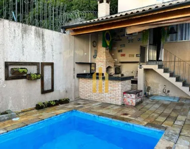 Sobrado com 4 Quartos para venda ou aluguel, 350m² no Água Fria, São Paulo