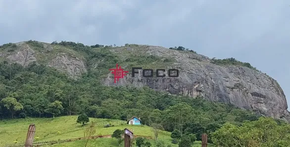 Fazenda/Sítio com 3 Quartos à venda, 605000m² no , Sapucaí-Mirim