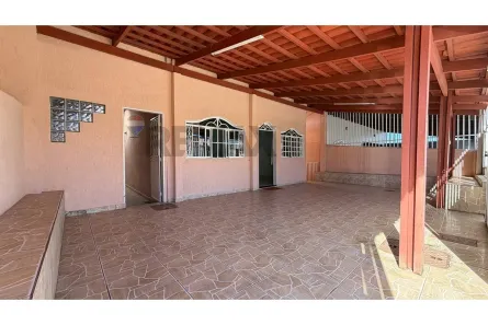 Casa com 5 Quartos à venda, 284m² no Taguatinga Norte, Brasília