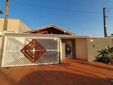 Casa com 3 Quartos à venda, 150m² no Jardim García, Campinas