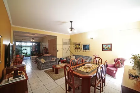Casa com 3 Quartos à venda, 162m² no Mirandópolis, São Paulo