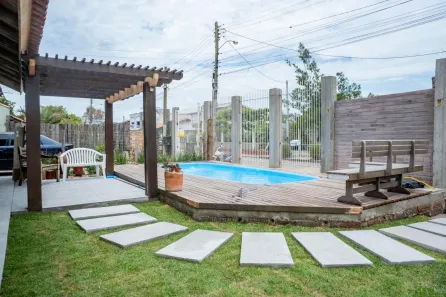 Casa com 7 Quartos à venda, 412m² no Zona Nova Sul, Tramandaí