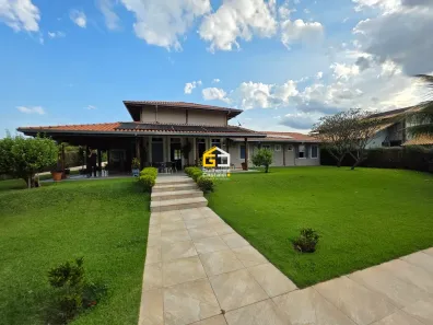 Fazenda/Sítio com 5 Quartos à venda, 550m² no , Ibiraci