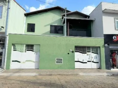 Casa com 1 Quarto à venda, 266m² no Foch I, Pouso Alegre