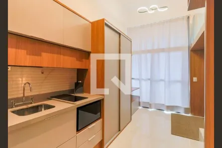 Kitnet com 1 Quarto à venda, 34m² no Jardim das Acácias, São Paulo