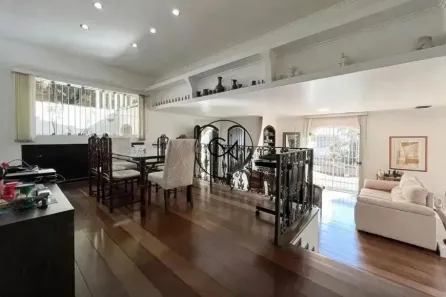 Casa com 3 Quartos à venda, 219m² no Alto de Pinheiros, São Paulo