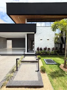 Casa com 4 Quartos à venda, 223m² no Moinho dos Ventos, Goiânia