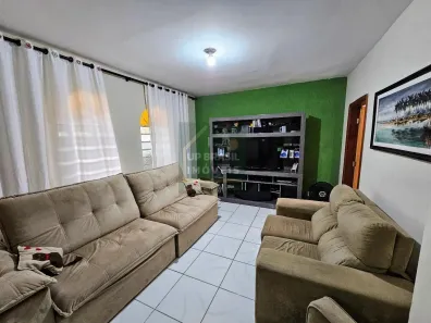 Sobrado com 4 Quartos à venda, 230m² no Jardim Ana Emilia, Taubaté