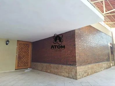 Casa com 3 Quartos para alugar, 100m² no Jardim Eulália, Taubaté