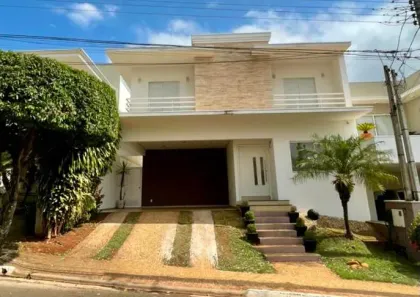 Sobrado com 3 Quartos à venda, 275m² no Vila Aviação, Bauru