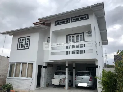 Casa com 3 Quartos à venda, 171m² no Caminho Novo, Palhoça