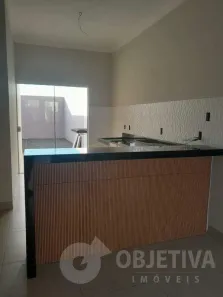 Casa com 2 Quartos à venda, 65m² no Laranjeiras, Uberlândia