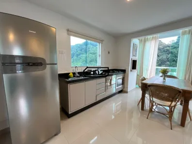 Apartamento com 2 Quartos para alugar, 90m² no São Luiz, Brusque