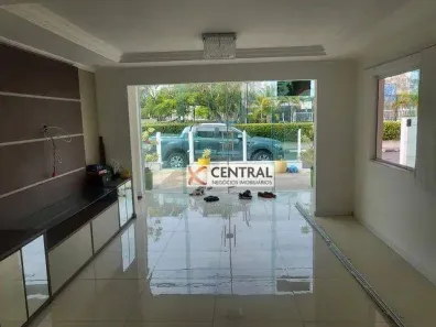 Casa de Condomínio com 4 Quartos à venda, 250m² no Centro, Lauro de Freitas