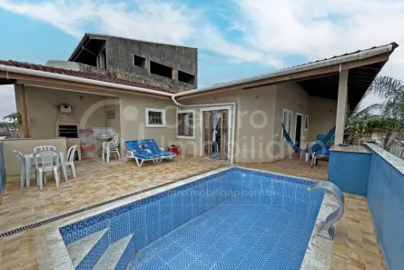 Casa com 2 Quartos à venda, 124m² no Cidade Nova Peruíbe, Peruíbe