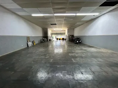 Galpão/Depósito/Armazém à venda, 350m² no Parque das Américas, Mauá