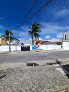 Imóvel Comercial à venda, 300m² no Manuel Dias Branco, Fortaleza