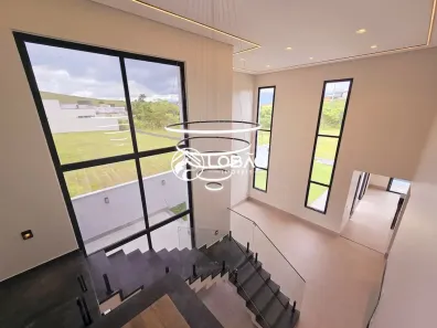 Sobrado com 3 Quartos à venda, 233m² no Parque Ipiranga, Resende