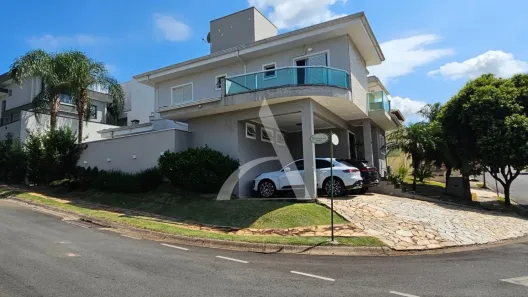 Casa de Condomínio com 3 Quartos à venda, 273m² no Roncáglia, Valinhos