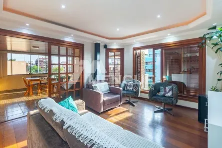 Apartamento com 3 Quartos à venda, 140m² no Jardim Itu, Porto Alegre