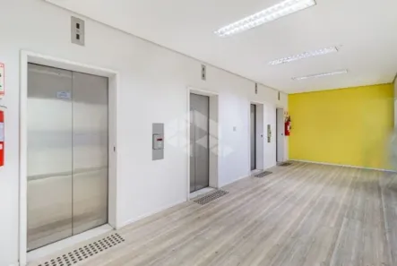 Sala Comercial para alugar, 400m² no Centro Histórico, Porto Alegre