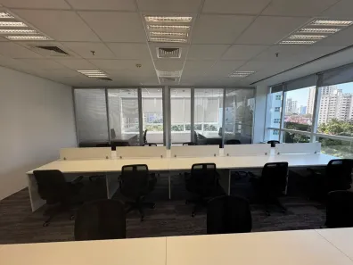 Sala Comercial com 5 Quartos para alugar, 260m² no Cidade Monções, São Paulo