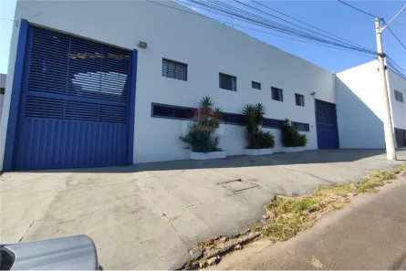 Galpão/Depósito/Armazém para alugar, 226m² no Higienópolis, Piracicaba