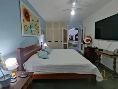 Casa de Condomínio com 5 Quartos à venda, 850m² no Jardim Acapulco, Guarujá
