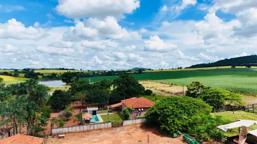 Fazenda/Sítio com 5 Quartos à venda, 71m² no Área Rural de Morrinhos, Morrinhos
