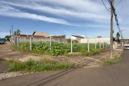 Lote/Terreno à venda, 305m² no Vila Rosana, Limeira