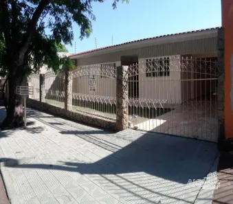 Casa com 3 Quartos à venda, 160m² no Parque Residencial Patrícia, Maringá