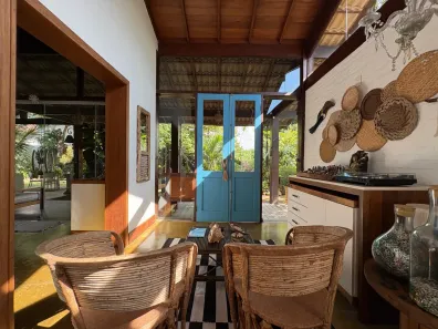 Casa com 4 Quartos à venda, 300m² no Estância Monazítica, Serra