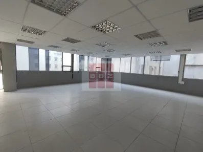 Sala Comercial para alugar, 101m² no República, São Paulo