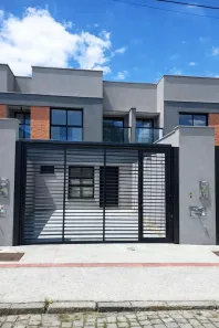 Casa com 3 Quartos à venda, 135m² no Anita Garibaldi, Joinville