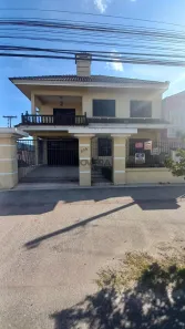 Sobrado com 3 Quartos à venda, 252m² no Três Vendas, Pelotas