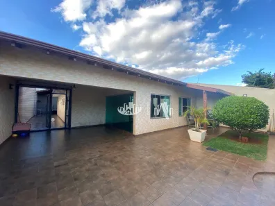 Casa com 3 Quartos à venda, 172m² no Pinheiros, Londrina