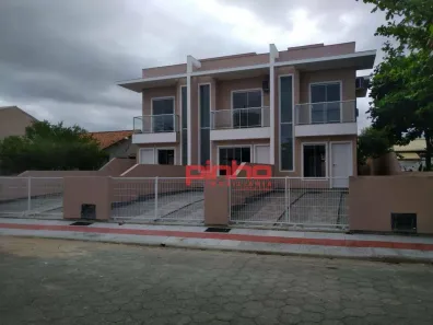 Casa com 3 Quartos para alugar, 90m² no Balneário Ponta do Papagaio, Palhoça