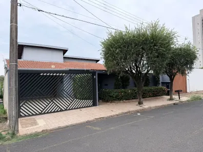 Casa com 3 Quartos à venda, 270m² no Jardim Tarraf II, São José do Rio Preto