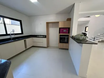 Casa de Condomínio com 4 Quartos para alugar, 280m² no Condomínio Residencial Euroville II, Bragança Paulista