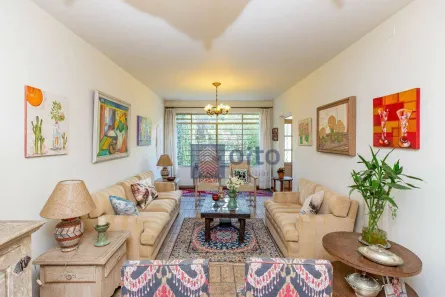 Casa com 3 Quartos à venda, 232m² no Jardim das Bandeiras, São Paulo