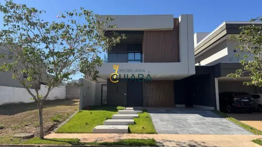 Casa de Condomínio com 3 Quartos à venda, 245m² no Condomínio Belvedere II, Cuiabá