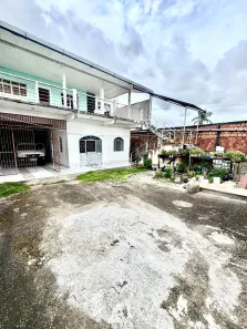 Sobrado com 5 Quartos à venda, 330m² no Monte das Oliveiras, Manaus