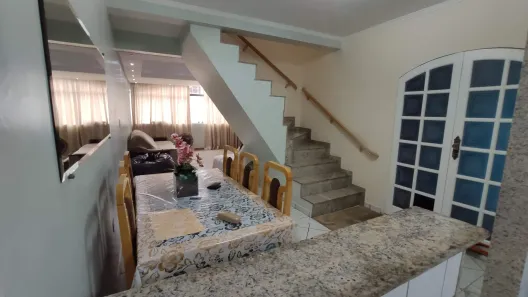 Sobrado com 3 Quartos à venda, 350m² no Vila Feital, Mauá