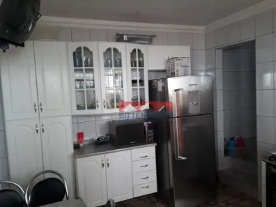 Casa com 2 Quartos à venda, 217m² no Vila Nambi, Jundiaí