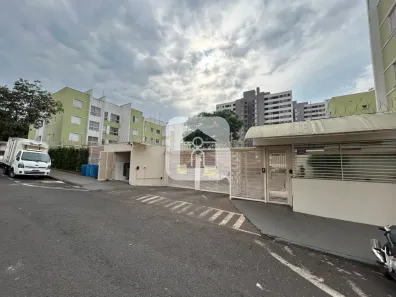 Apartamento com 2 Quartos para alugar, 54m² no Presidente Roosevelt, Uberlândia