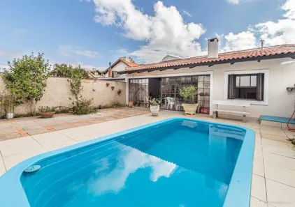 Casa com 3 Quartos à venda, 243m² no Ipanema, Porto Alegre