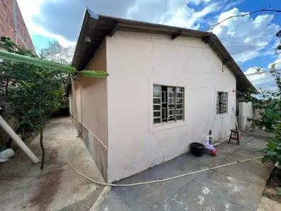 Casa com 2 Quartos à venda, 160m² no Residencial Arco-Íris, Anápolis