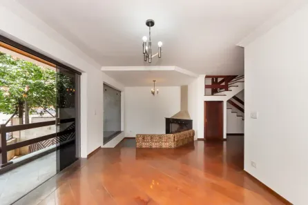 Sobrado com 4 Quartos à venda, 340m² no Jardim Londrina, São Paulo