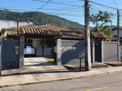 Casa com 3 Quartos à venda, 173m² no Piratininga, Niterói